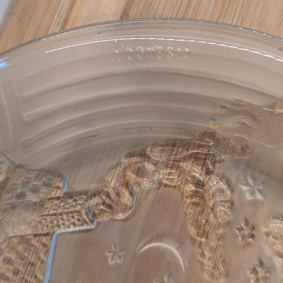 The Night Before Christmas Small Glass Dish - Picture 4 of 7